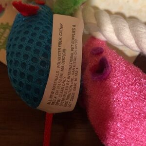 Colorful Cat Toy Set with Mice and Rope4 brand new toys with catnip for cats!